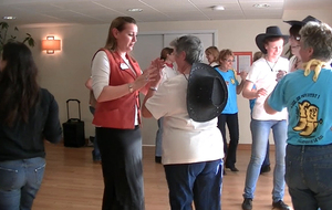 Toujours Jennifer sur "Cotton Eye Joe"