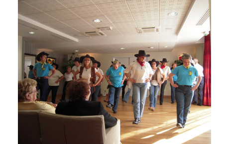 Représentation country à la Résidence Domytis le dimanche 21 octobre 2012 à partir de 14h30